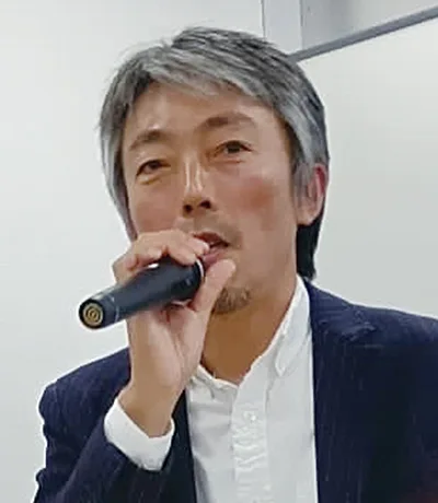 山本 啓一氏